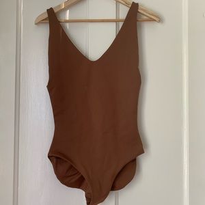 Londre Swuimsuit Never Worn M-T